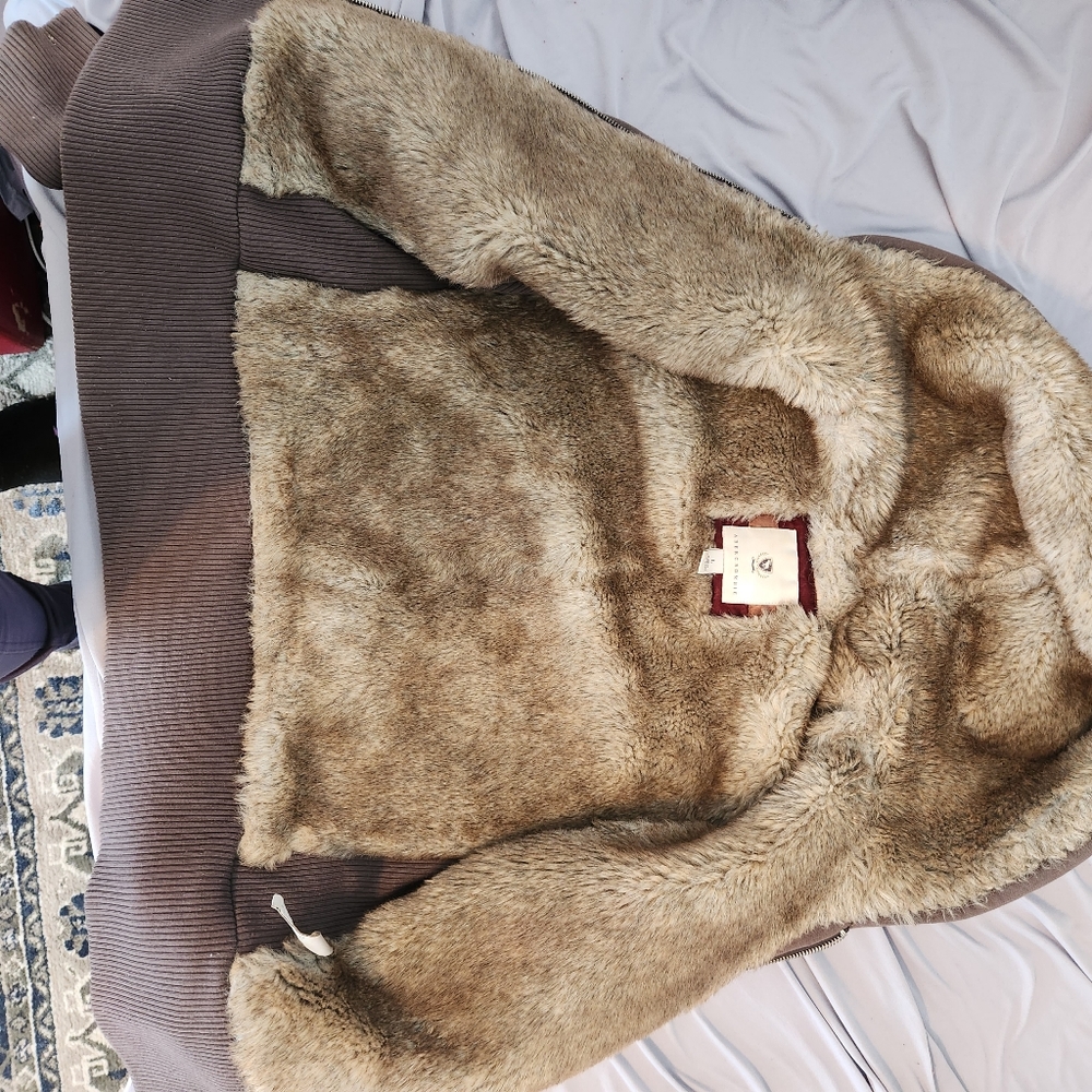 - Vintage abercrombie zip up